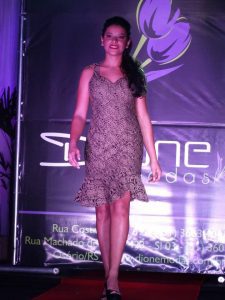 Está chegando o dia da sua formatura ou festa especial? Veja lindos vestidos... 234