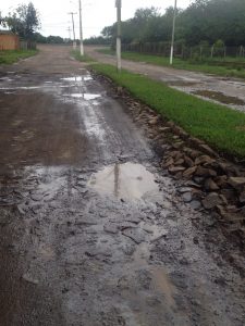 Internauta reclama de descaso em Tramandaí: "estamos vivendo no sertão nordestino?" 174