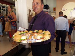 Dione Modas faz grande festa em lançamento da Coleção de Inverno da B27 e Lezalez 768