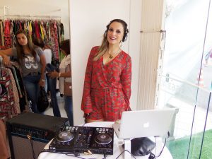 Dione Modas faz grande festa em lançamento da Coleção de Inverno da B27 e Lezalez 770