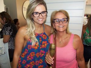 Dione Modas faz grande festa em lançamento da Coleção de Inverno da B27 e Lezalez 786