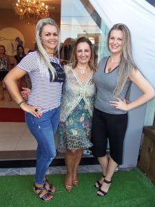 Dione Modas faz grande festa em lançamento da Coleção de Inverno da B27 e Lezalez 812