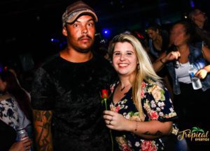 Carnaval com Mc Jean Paul no Tropical Eventos 408