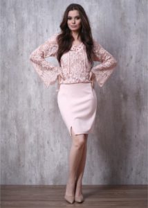 Procurando um look para arrasar? Veja algumas dicas da Dione Modas 232