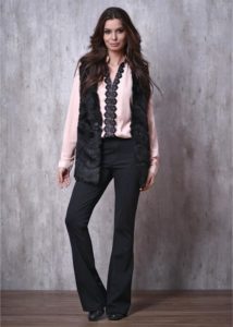 Procurando um look para arrasar? Veja algumas dicas da Dione Modas 234