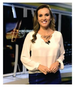 Procurando um look para arrasar? Veja algumas dicas da Dione Modas 224