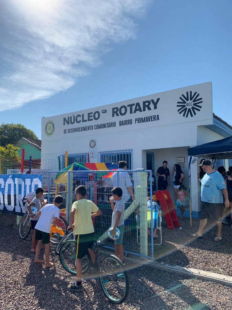 Dia das crianças tricolor fez a festa da criançada em Osório 96