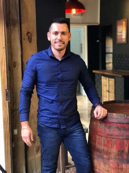 Lançamento da coleção masculina 2022 - Lojas Dione Modas 483 Lançamento da coleção masculina 2022 - Lojas Dione Modas 482