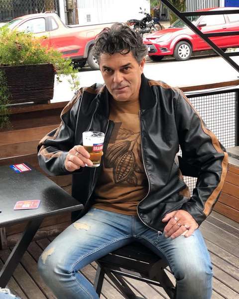 Lançamento da coleção masculina 2022 - Lojas Dione Modas 493 Lançamento da coleção masculina 2022 - Lojas Dione Modas 492