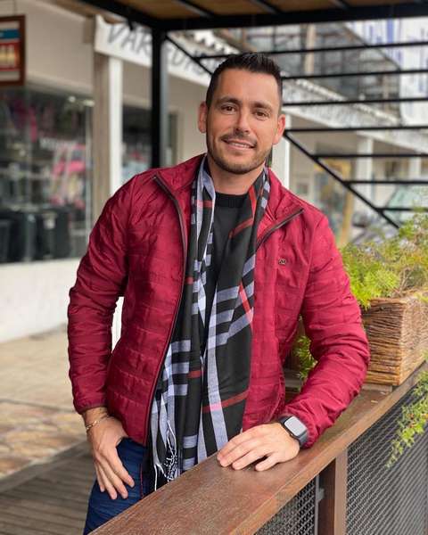 Lançamento da coleção masculina 2022 - Lojas Dione Modas 513 Lançamento da coleção masculina 2022 - Lojas Dione Modas 512