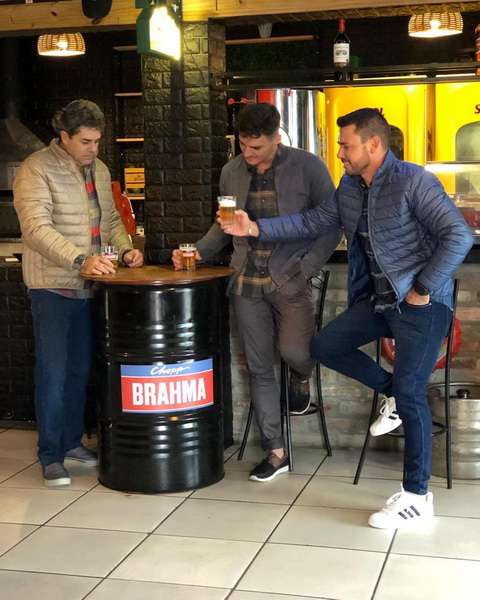 Lançamento da coleção masculina 2022 - Lojas Dione Modas 515 Lançamento da coleção masculina 2022 - Lojas Dione Modas 514