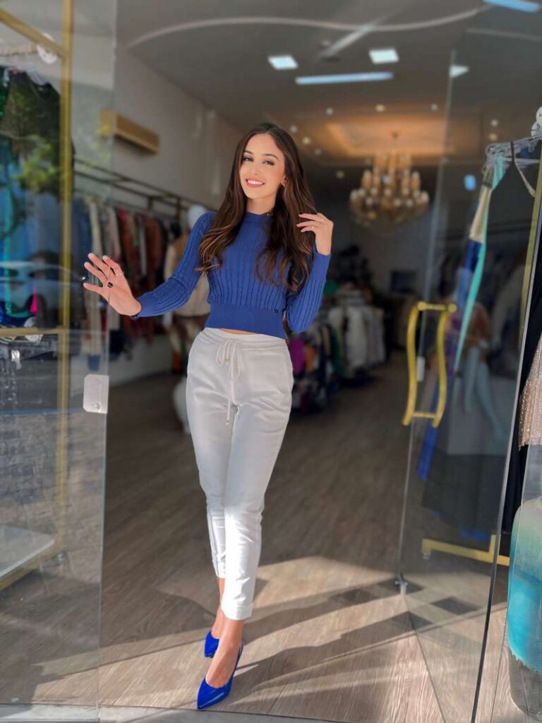 Miss Teen RS é a estrela do Dia de Provador das Lojas Dione Modas: coleção de outono inverno 2024 254