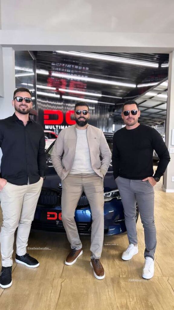 Dione Modas lança ensaio fotográfico com dicas para o Dia dos namorados 872