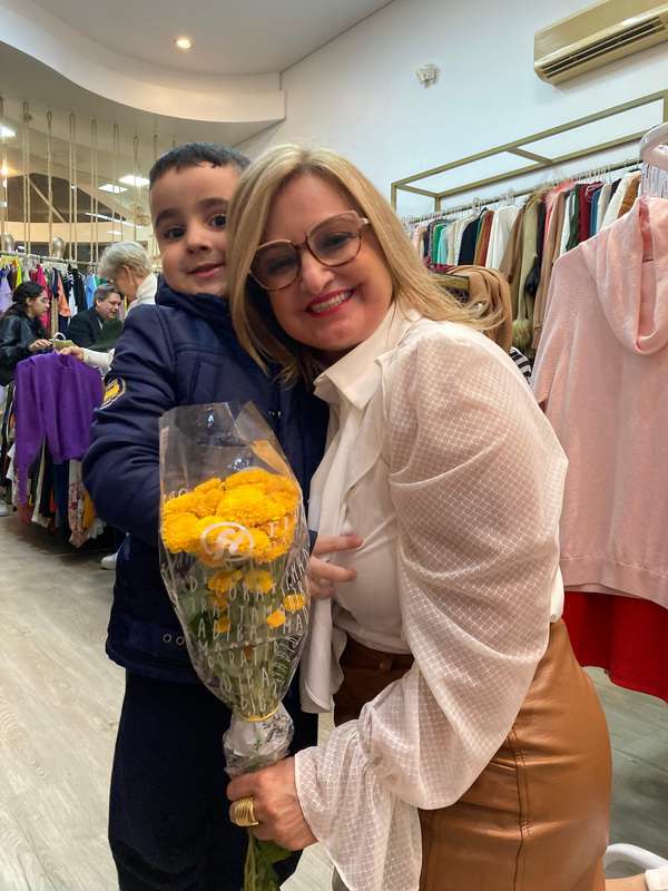 Dione Modas unifica lojas: melhor atendimento e conveniência aos clientes 289 Dione Modas unifica lojas: melhor atendimento e conveniência aos clientes 288