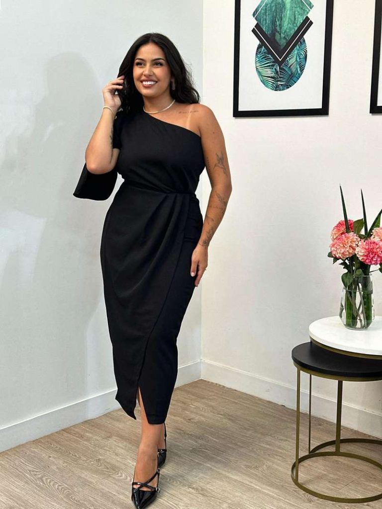 Vestidos de festa deslumbrantes: veja as novidades da Dione Modas 255 Vestidos de festa deslumbrantes: veja as novidades da Dione Modas 254