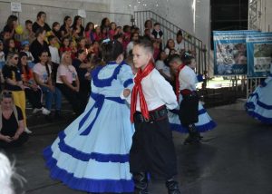 Crianças podem aprender dança gaúcha gratuitamente em Imbé