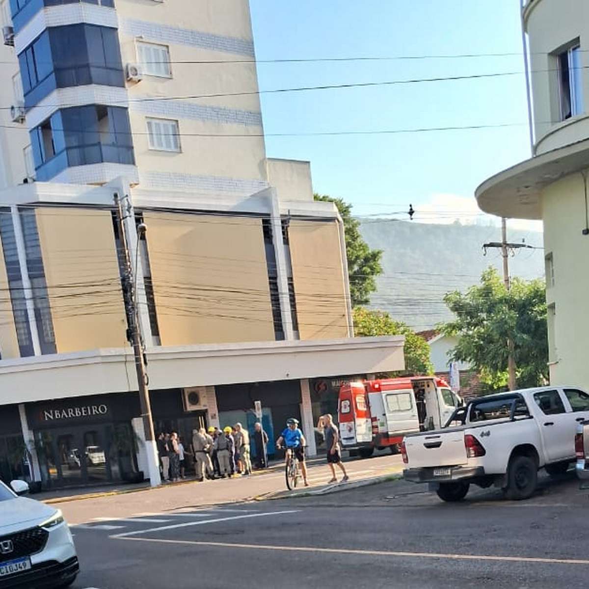 Homem cai do 3º andar de prédio em Osório