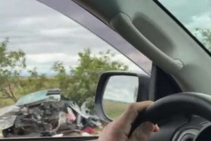 Acidente na ERS-040 deixa mulher gravemente ferida