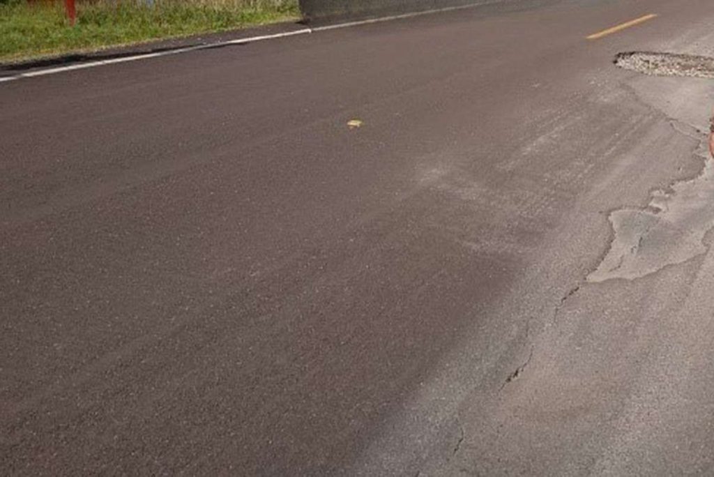 BR-101: batida entre Fiat, Corolla e carreta mata motorista