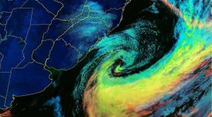 Ciclone mantém rajadas de vento no RS, Ciclone no RS, Ciclone, tempestades e frio intenso: semana de alerta máximo no RS