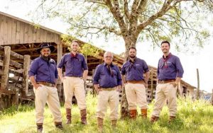 Vocalista morre no palco durante show no RS