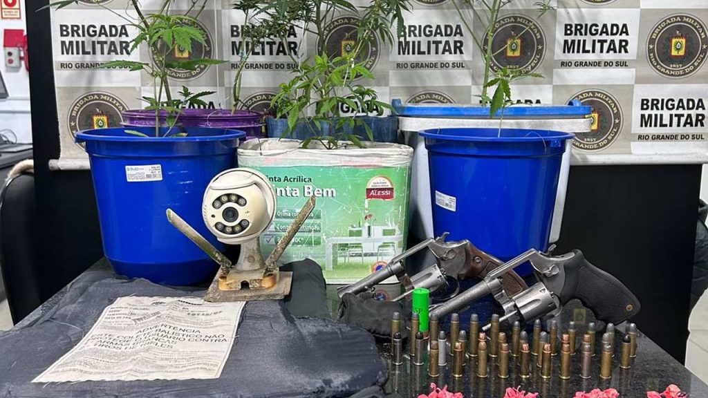 Pai e filho são presos