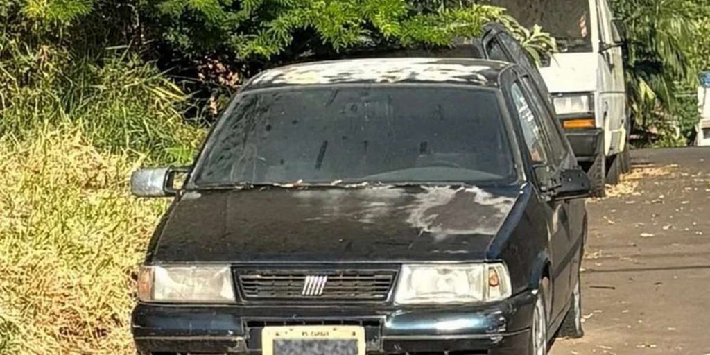 Veículos abandonados