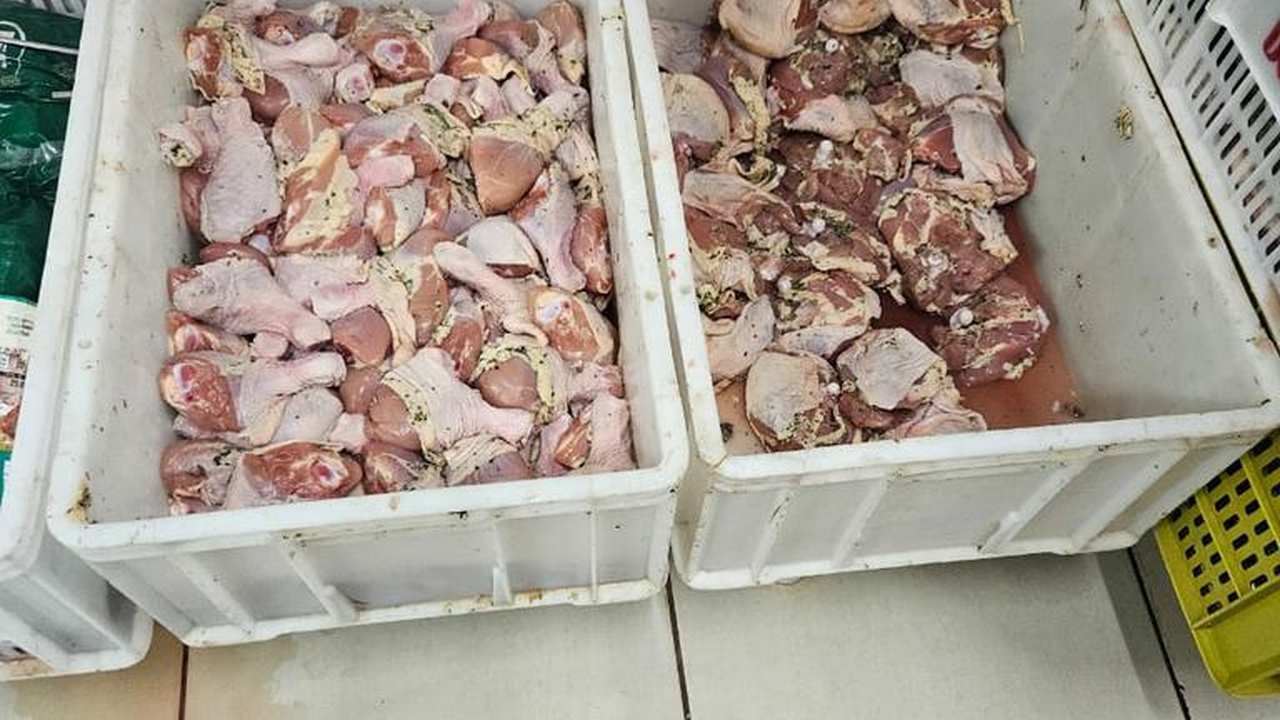 Produtos vencidos e mal armazenados