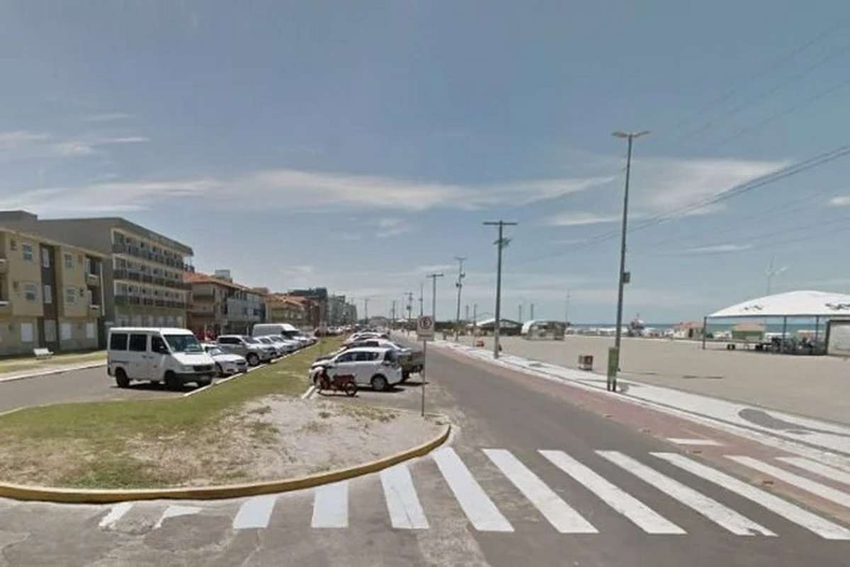 Incêndio, Circulação de veículos é proibida aos domingos na Avenida Beira-Mar em Capão da Canoa.