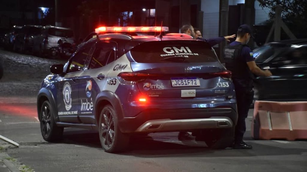 Foragido é preso em flagrante