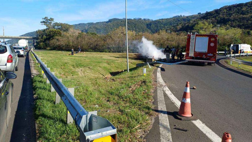Capotamento em Osório deixa vítimas em estado grave