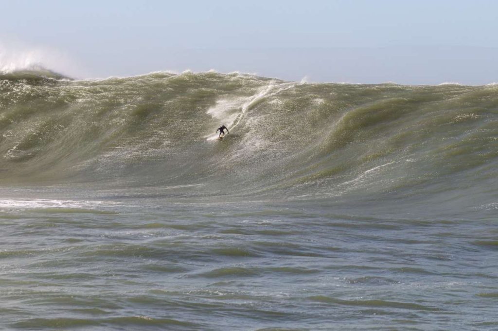 Ciclone na costa do RS pode ter gerado novo recorde no surfe 148