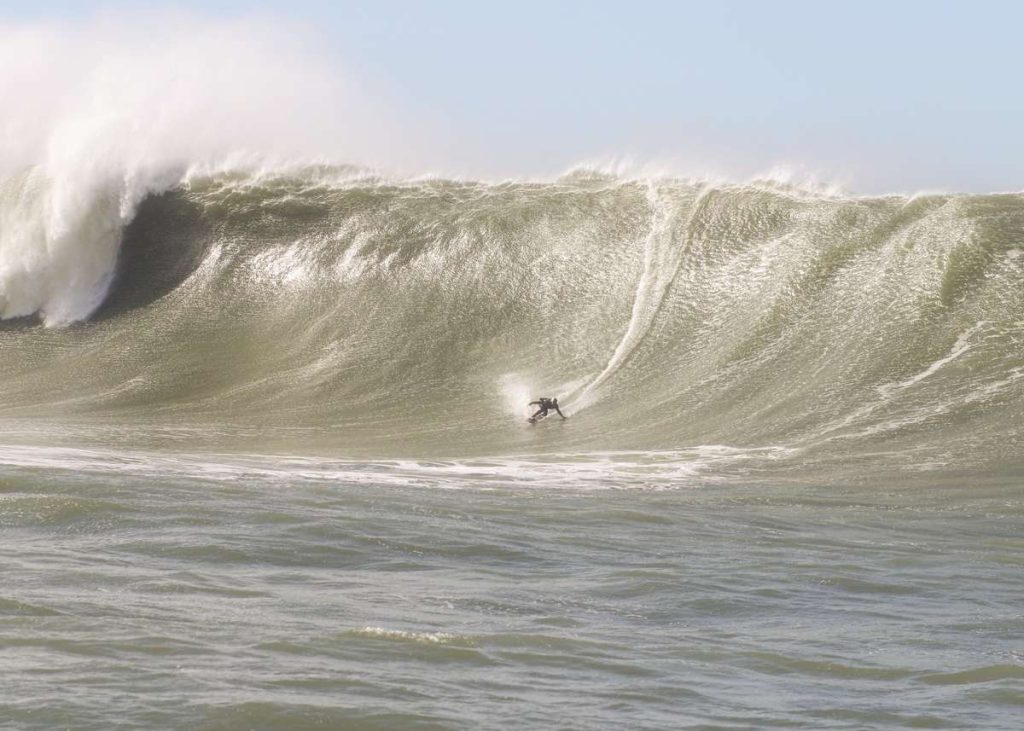Ciclone na costa do RS pode ter gerado novo recorde no surfe 156