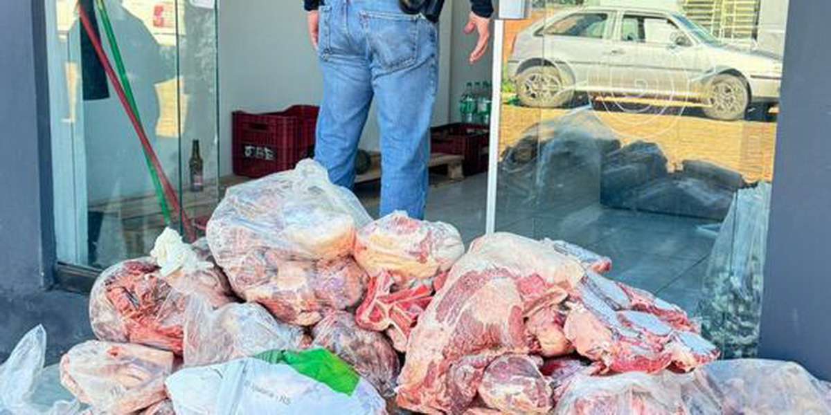 Padaria e açougue são interditados