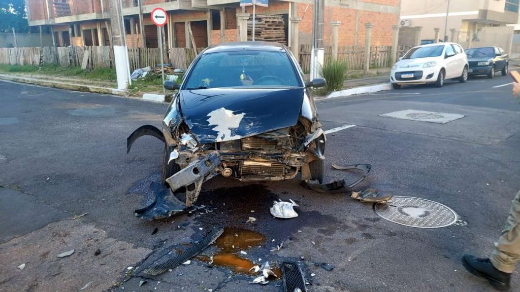 Acidente em Osório: colisão no centro deixa feridos