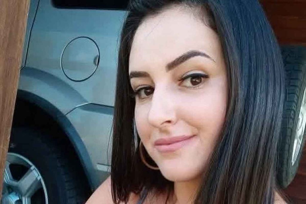 Mulher morre atropelada na BR-101