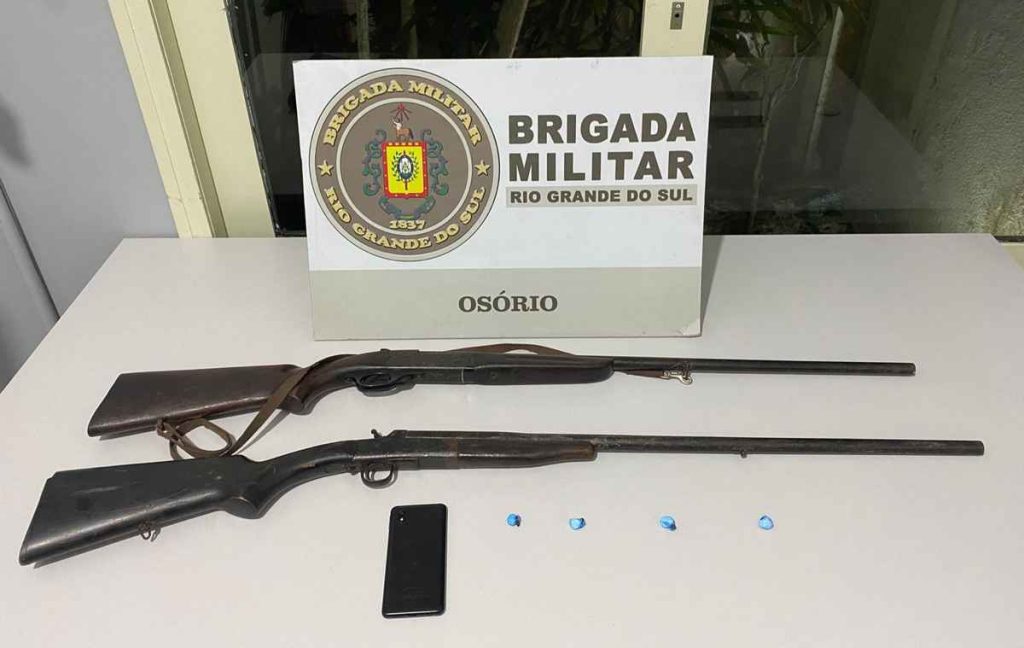 Denúncia de comércio de drogas e armas acaba em prisão em Osório