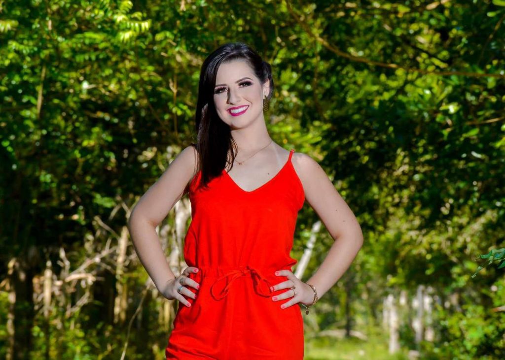 Vitrine Dione Modas: veja os ganhadores 1820