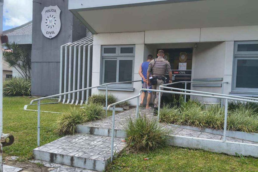 Homem é detido durante abordagem da Brigada Militar em Osório