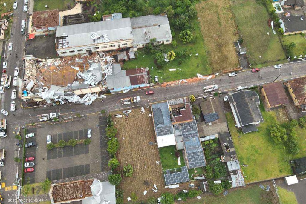 Defesa Civil confirma tornado em cidade do RS