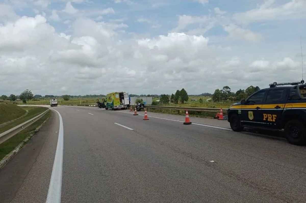 Litoral Sul: motociclista morre em grave acidente na BR-392
