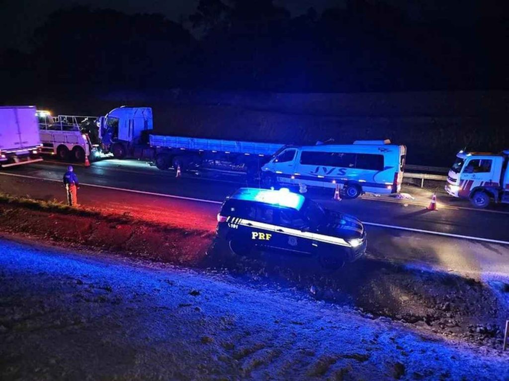 Professora morta em acidente voltava de excursão no Litoral no Litoral