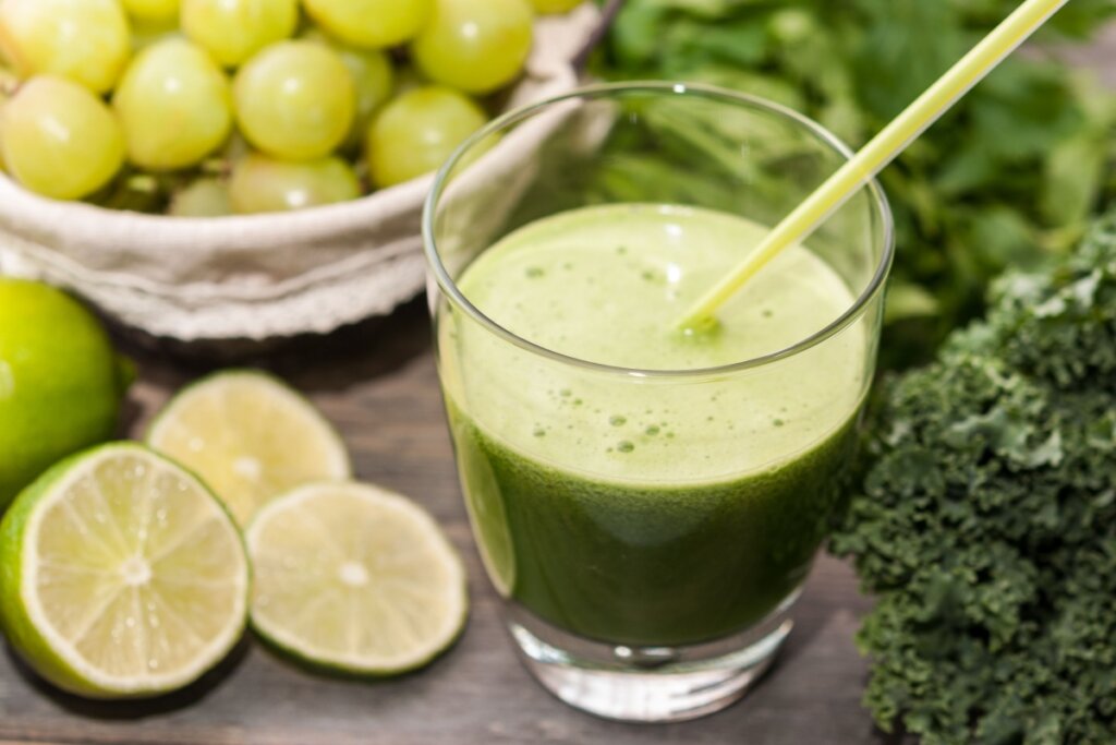 10 sucos verdes para limpar o organismo e auxiliar no emagrecimento 16