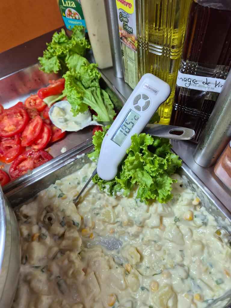 Fiscalização interdita restaurante e fecha setores de mercados no Litoral Norte 30