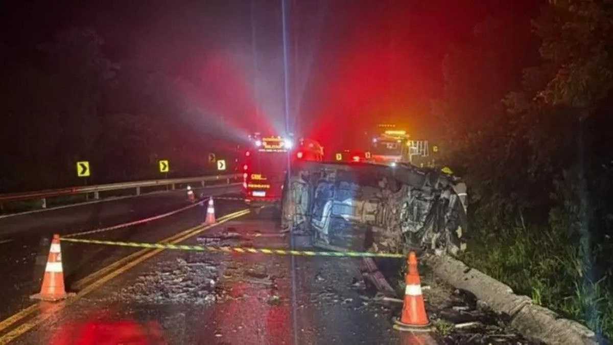 Homem morre em colisão frontal na RS-122 5 Homem