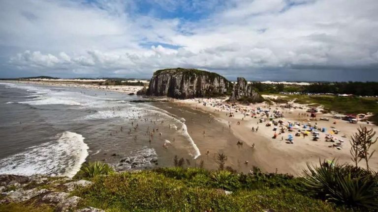 MP manda suspender prédios altos ao lado da Guarita em Torres