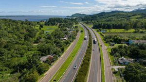 BR-101 tem bloqueio no acesso a Três Cachoeiras nesta terça