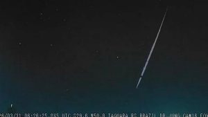 Meteoro é registrado no céu do Rio Grande do Sul