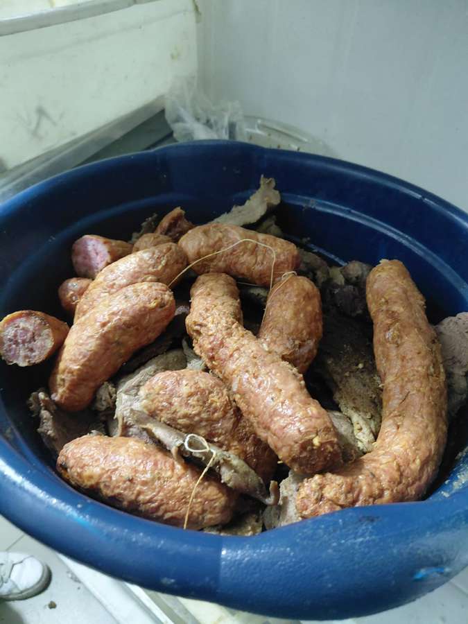 Vigilância Sanitária interdita estabelecimento alimentício em Osório 35 Vigilância Sanitária interdita estabelecimento alimentício em Osório 34