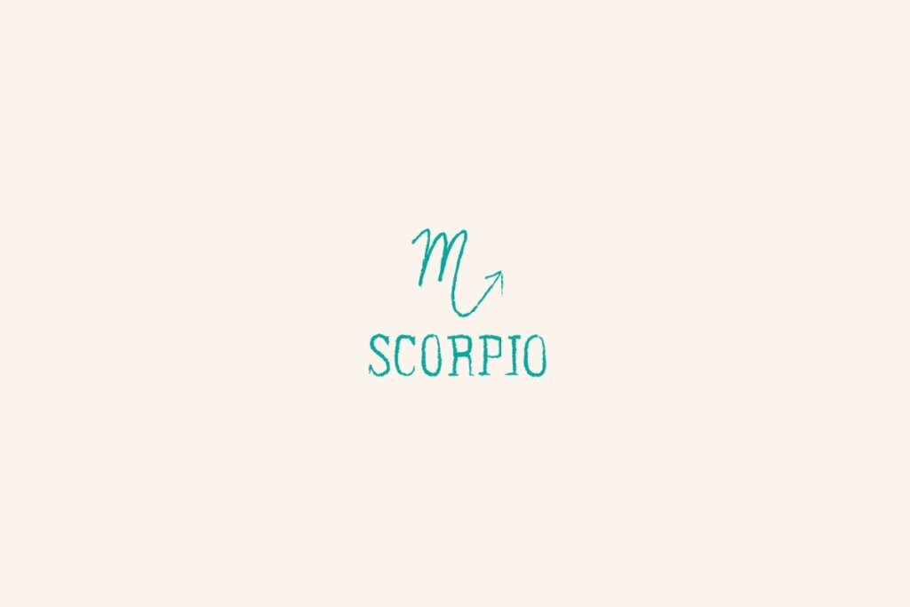 Símbolo do signo de escorpião, na cor verde, centralizado em um fundo bege-claro e com o nome abaixo